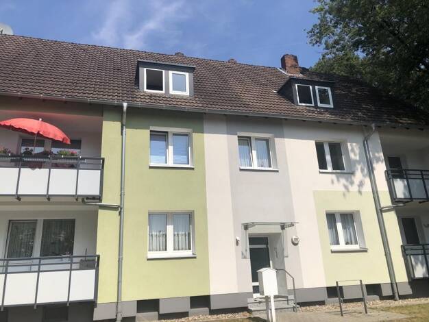 Wohnung zur Miete 609 € 4 Zimmer 70,3 m² 1. Geschoss frei ab 20.10.2026 Franzstraße 9 a Langenbochum Herten 45701