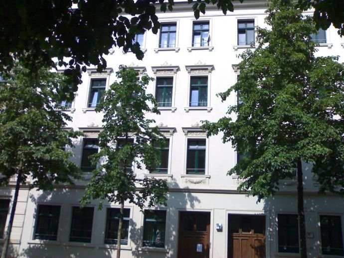 Wohnung zum Kauf 180.000 € 3 Zimmer 69,4 m²<br/>Wohnfläche 3.<br/>Geschoss Hedwigstraße 13-15 Neustadt-Neuschönefeld Leipzig 04315