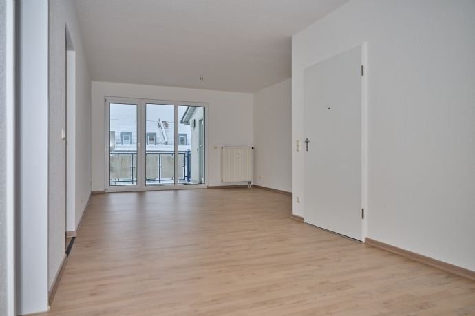 Wohnung zur Miete 454 € 2 Zimmer 56,8 m²<br/>Wohnfläche 3.<br/>Geschoss 01.03.2025<br/>Verfügbarkeit Heinrich-Heine-Straße 12 Oschatz Oschatz 04758