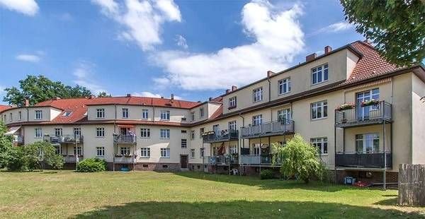 Wohnung zum Kauf provisionsfrei 120.000 € 2 Zimmer 52,6 m²<br/>Wohnfläche ab sofort<br/>Verfügbarkeit Amselweg Hennigsdorf 16761