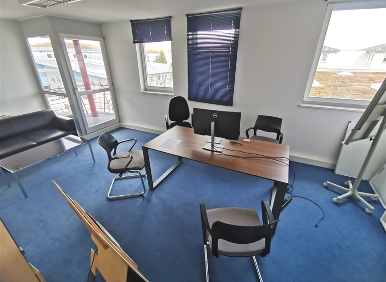 Bürofläche zur Miete 688 € 3 Zimmer 86 m²<br/>Bürofläche Welschingen Engen , Hegau 78234