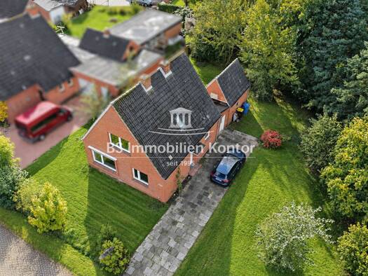 Einfamilienhaus zum Kauf 165.000 € 5 Zimmer 93 m² 1.024 m² Grundstück Wirdum Wirdum 26529
