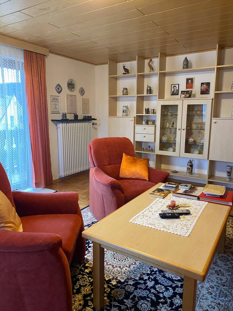 Wohnung zur Miete 680 € 2 Zimmer 62 m² frei ab sofort Walkertshofen Walkertshofen 86877