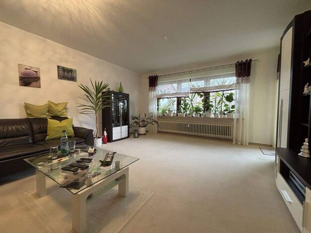 Wohnung zum Kauf 130.000 € 2 Zimmer 67,6 m² Büchenbach 91186