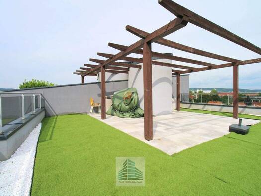 Penthouse zum Kauf provisionsfrei 259.000 € 3 Zimmer 76 m² frei ab sofort Balaton 1 Keszthely 8360