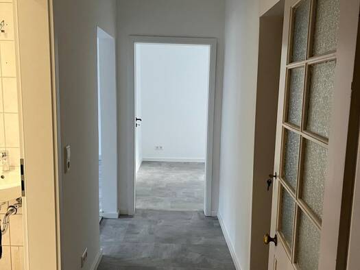 Wohnung zur Miete 650 € 2 Zimmer 66 m² Geschoss 2/3 frei ab 01.06.2026 Innenstadt Kaiserslautern 67655