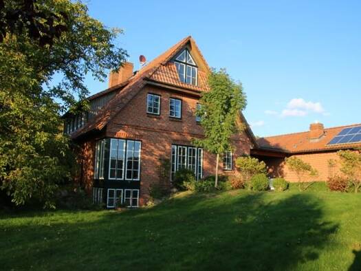 Doppelhaushälfte zur Miete 2.660 € 6,5 Zimmer 220 m² 800 m² Grundstück frei ab sofort Fahrendorf Kröppelshagen-Fahrendorf 21039