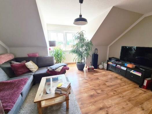 Wohnung zur Miete 325 € 2 Zimmer 50 m² Geschoss 4/5 frei ab 01.06.2026 Eisenberg 07607