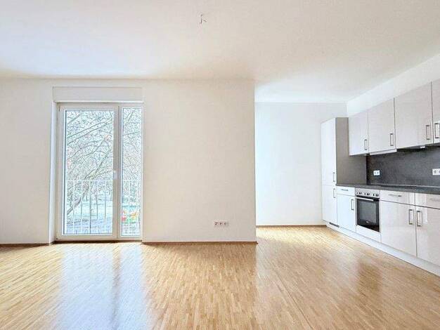 Wohnung zur Miete 1.685 € 4 Zimmer 106,8 m² 2. Geschoss frei ab 10.04.2026 Mainzer Landstraße 372 Gallus Frankfurt 60326