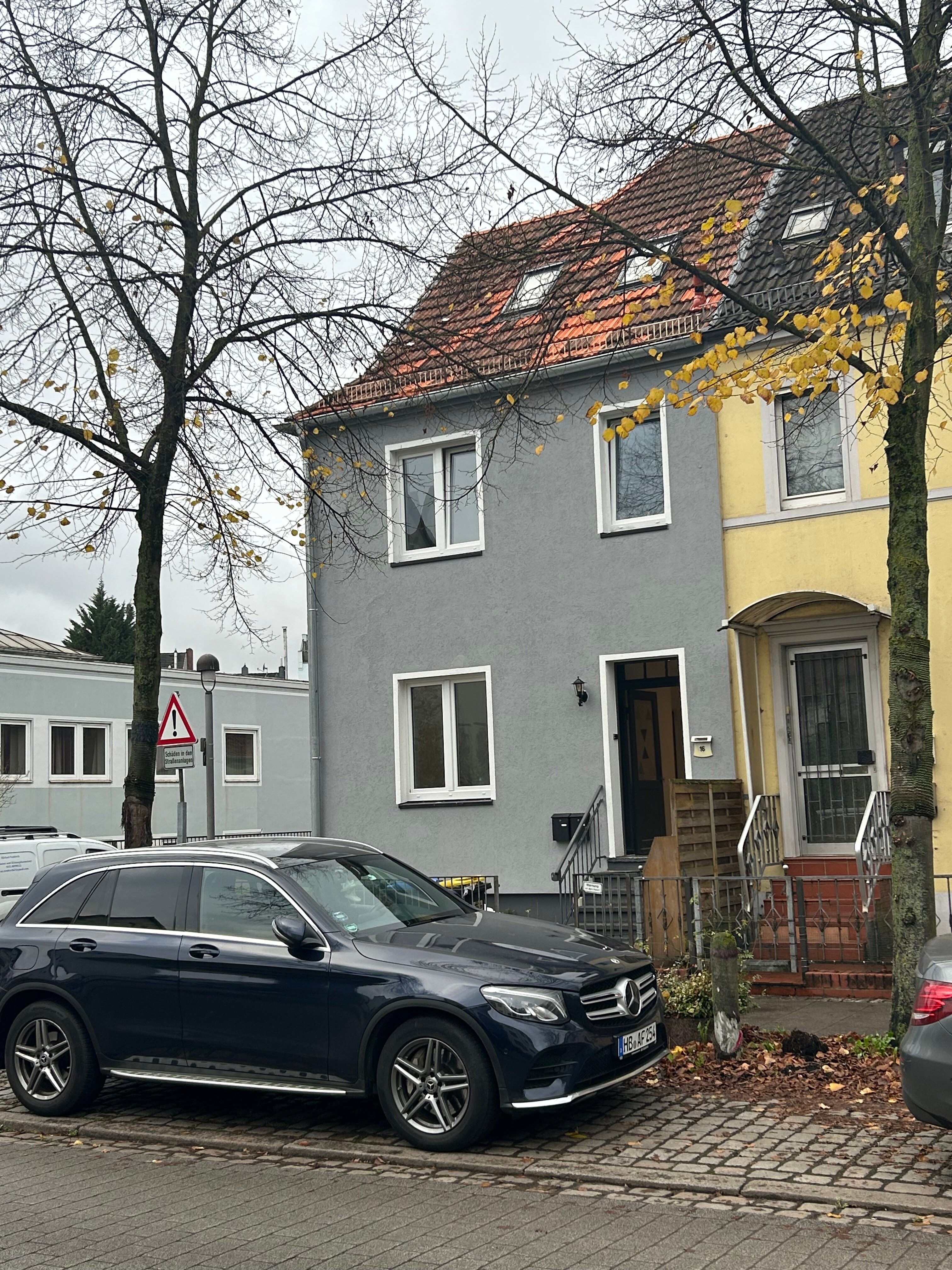 Reihenendhaus zur Miete 1.750 € 7 Zimmer 150 m²<br/>Wohnfläche 120 m²<br/>Grundstück ab sofort<br/>Verfügbarkeit Beim Ohlenhof Ohlenhof Bremen 28239