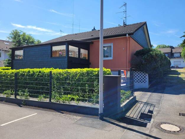 Einfamilienhaus zum Kauf 369.000 € 3,5 Zimmer 91 m² 482 m² Grundstück Stallberg Siegburg 53721