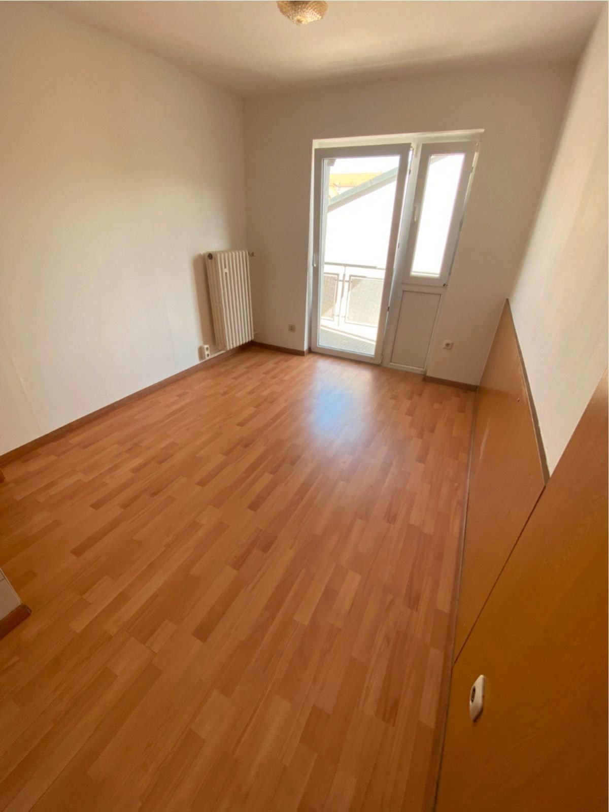 Wohnung zur Miete 350 € 1 Zimmer 20 m²<br/>Wohnfläche ab sofort<br/>Verfügbarkeit Kastel - Mitte Wiesbaden 55252