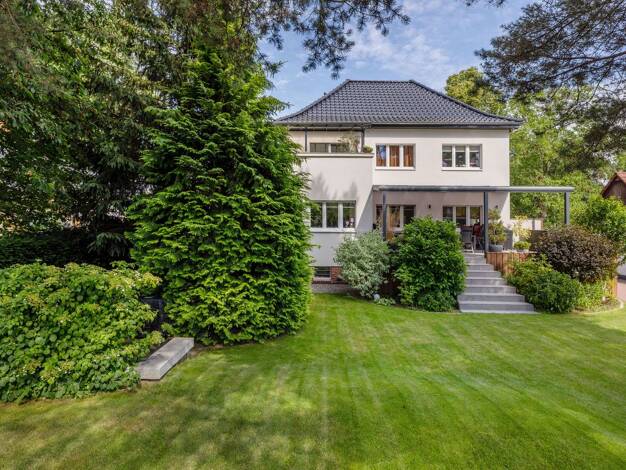 Einfamilienhaus zum Kauf 890.000 € 7 Zimmer 228 m² 1.030 m² Grundstück Falkensee 14612