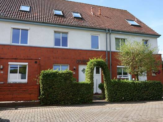 Reihenmittelhaus zum Kauf 398.000 € 4 Zimmer 126 m² 169 m² Grundstück Arsten Bremen 28279