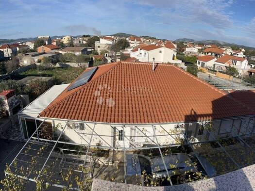 Einfamilienhaus zum Kauf 675.000 € 6 Zimmer 230 m² Pirovac Pirovac 22213
