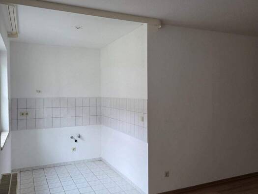 Wohnung zur Miete 190 € 1 Zimmer 30,2 m² 2. Geschoss frei ab sofort Sattelstraße 2 Döbeln Döbeln 04720