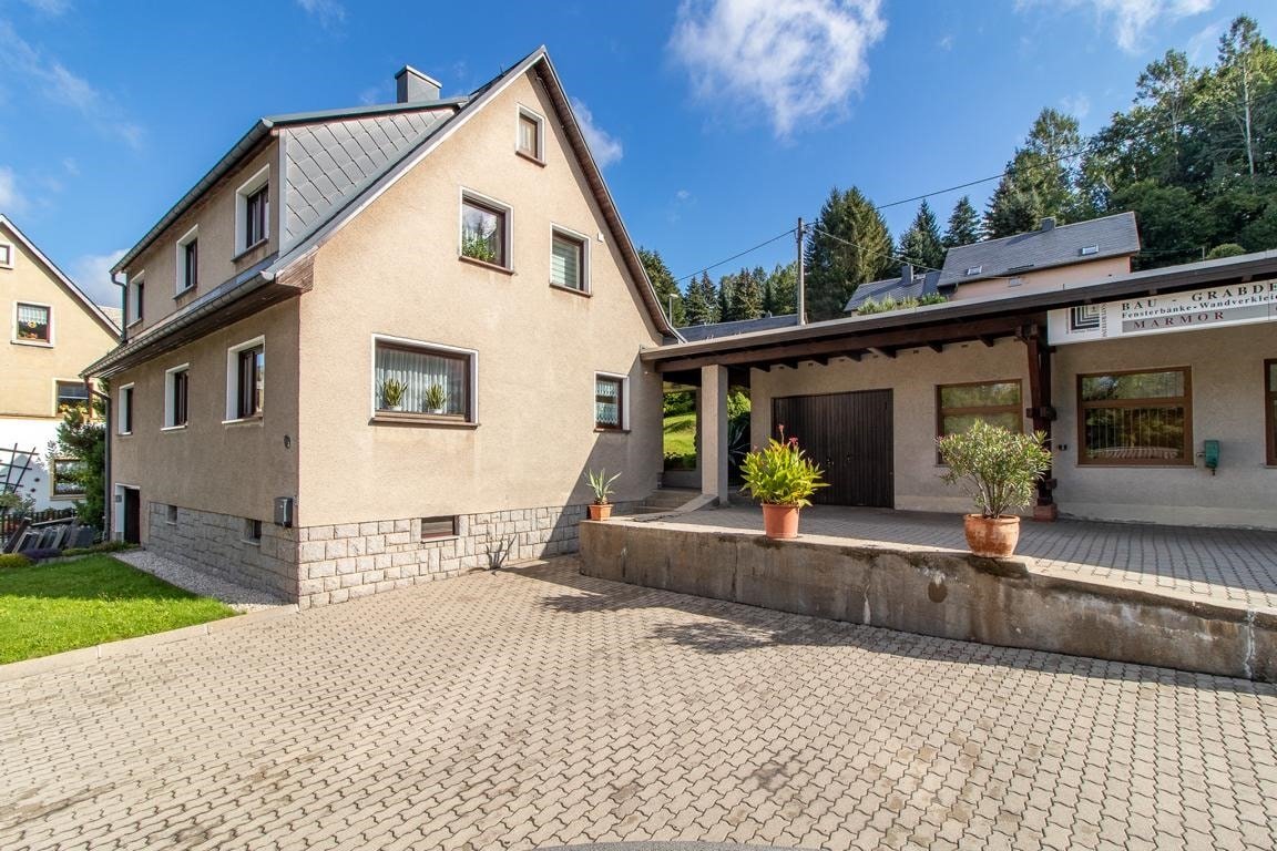 Einfamilienhaus zum Kauf 275.000 € 6 Zimmer 162 m²<br/>Wohnfläche 1.340 m²<br/>Grundstück Zschorlau Zschorlau 08321