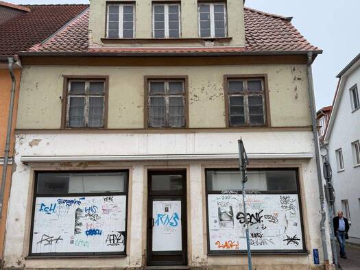 Mehrfamilienhaus zum Kauf 149.000 € 20 Zimmer 354 m² 176 m² Grundstück Schwaan 18258