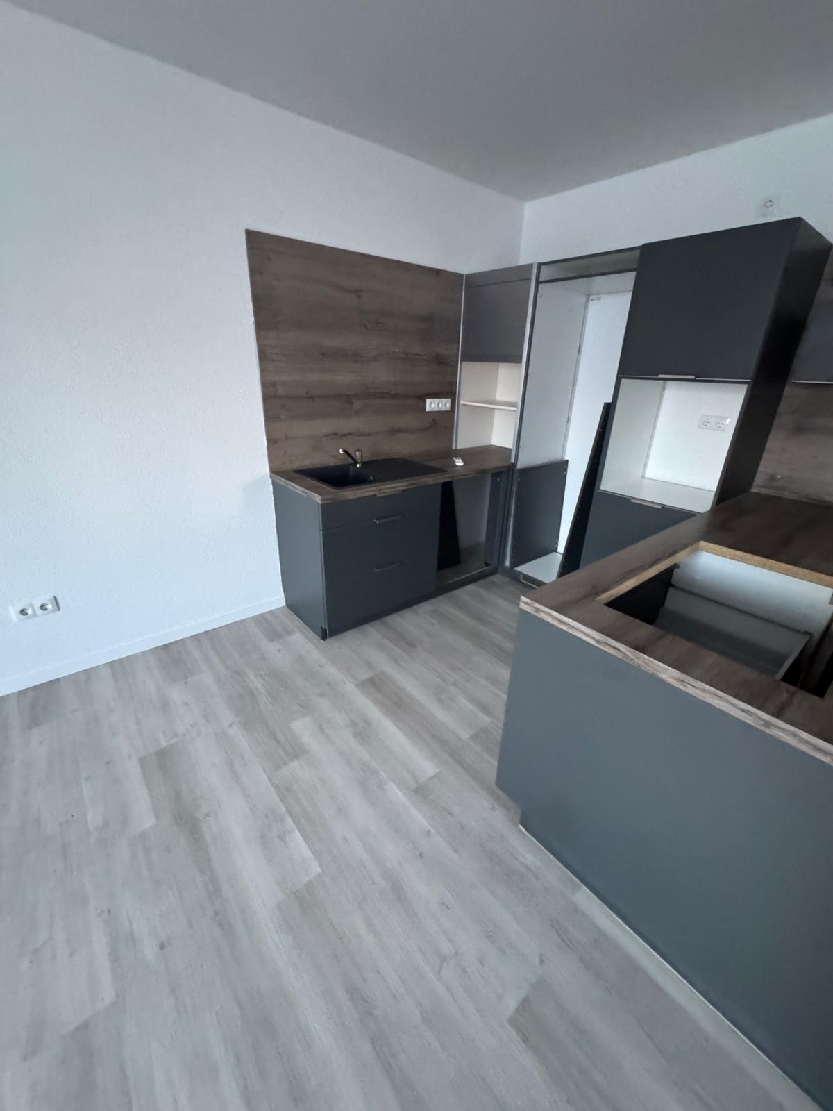 Wohnung zur Miete 900 € 2,5 Zimmer 70 m²<br/>Wohnfläche EG<br/>Geschoss ab sofort<br/>Verfügbarkeit Pfiffligheim 3 Worms 67549