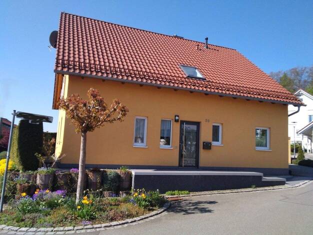 Einfamilienhaus zum Kauf provisionsfrei 550.000 € 6 Zimmer 141 m² 380 m² Grundstück Bad Schussenried 88427