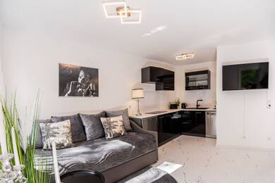Wohnung zur Miete 1.460 € 2 Zimmer 43 m² EG frei ab 01.09.2025 Schkeuditz Schkeuditz 04435