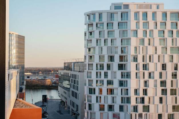 Wohnung zur Miete 1.421 € 1 Zimmer 46 m² HafenCity Hamburg 20457