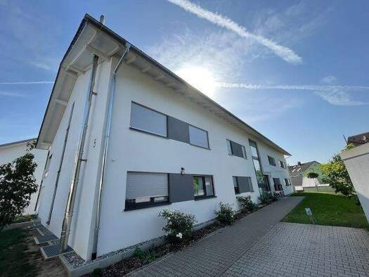 Wohnung zur Miete 1.280 € 4 Zimmer 110,2 m² 1. Geschoss frei ab sofort Gutenbergstraße 5 Wehr 79664