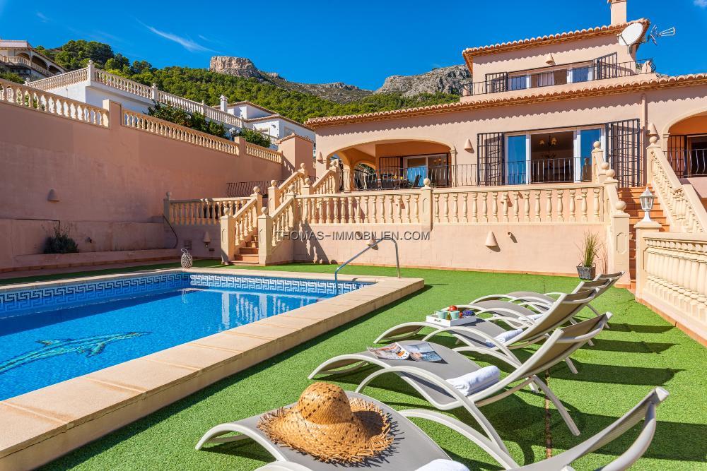 Villa zum Kauf 665.000 € 5 Zimmer 300 m²<br/>Wohnfläche 1.600 m²<br/>Grundstück Calpe 03710