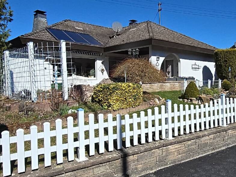 Bungalow zum Kauf 365.000 € 6 Zimmer 116 m² 681 m² Grundstück frei ab 01.07.2025 Argenthal 55496
