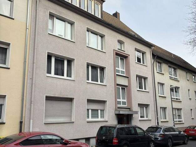 WG-Zimmer zur Miete 400 € 3,5 Zimmer 49,3 m² 3. Geschoss Hagenaustraße 25 Südostviertel Essen 45138