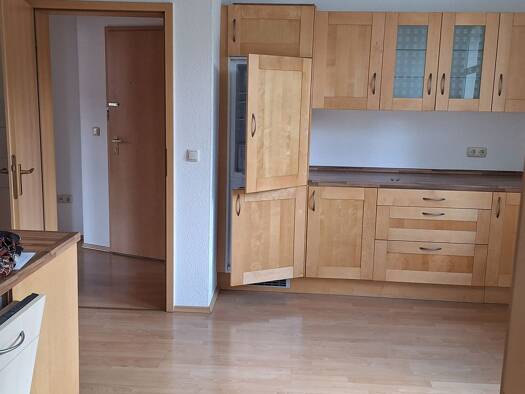 Wohnung zur Miete 350 € 2,5 Zimmer 61 m² 2. Geschoss frei ab sofort Pößneck,Stadt Pößneck 07381