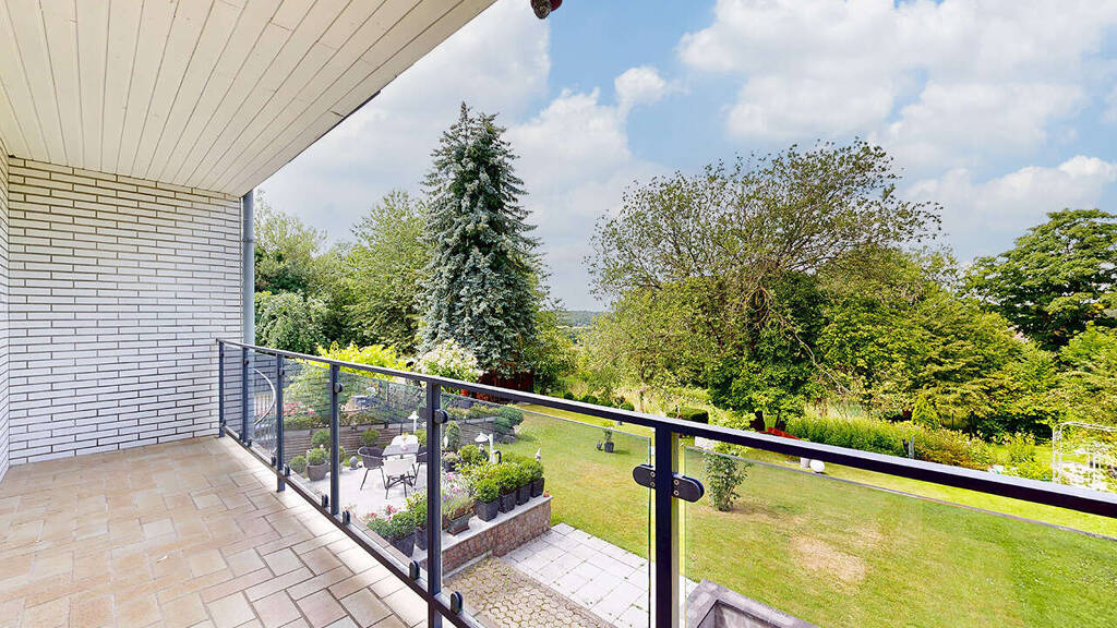 Reihenmittelhaus zum Kauf 279.000 € 4 Zimmer 121,1 m² 161 m² Grundstück Büsbach Stolberg 52223