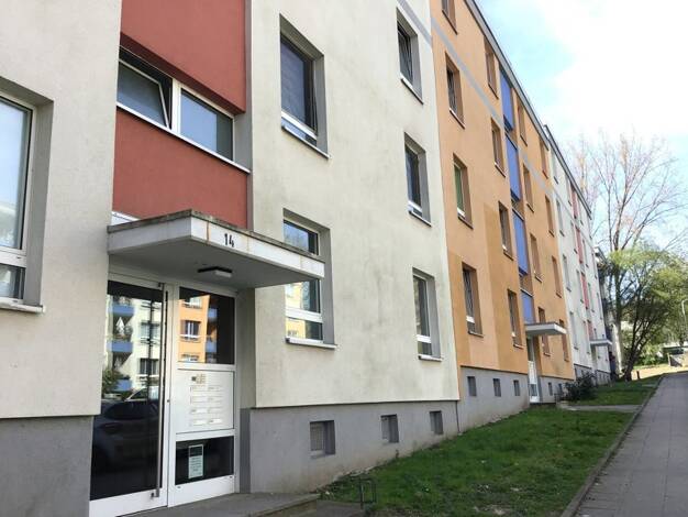 Wohnung zur Miete 575 € 3 Zimmer 71,6 m² 3. Geschoss frei ab 26.09.2026 Albert-Schweitzer-Str. 14 Freisenbruch Essen 45279