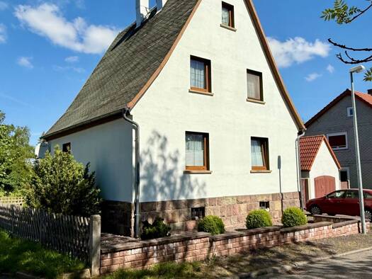 Haus zum Kauf 145.000 € 5 Zimmer 107 m² 1.820 m² Grundstück Ohrdruf / Crawinkel 99885