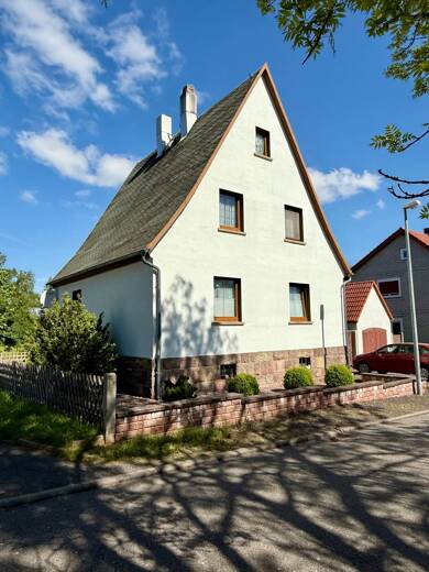 Haus zum Kauf 145.000 € 5 Zimmer 107 m² 1.820 m² Grundstück Ohrdruf / Crawinkel 99885