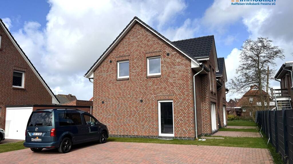 Doppelhaushälfte zum Kauf - Erstbezug 340.000 € 3 Zimmer 89 m² 602 m² Grundstück Norden 26506