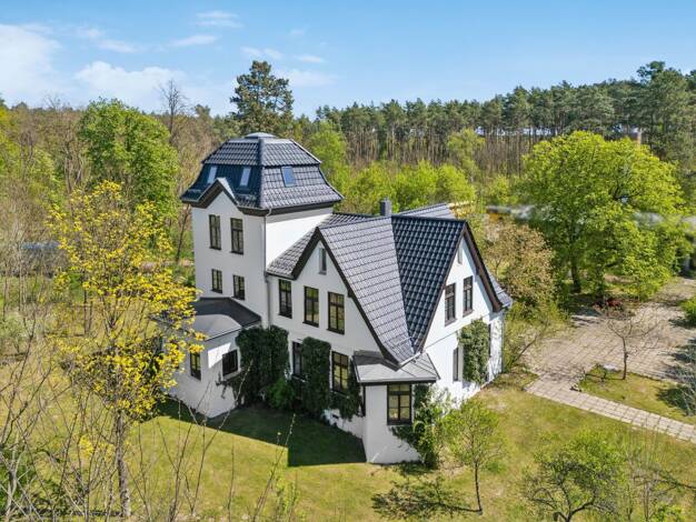 Villa zum Kauf 649.000 € 11 Zimmer 429 m² 5.877 m² Grundstück Braunsdorf Spreenhagen 15528