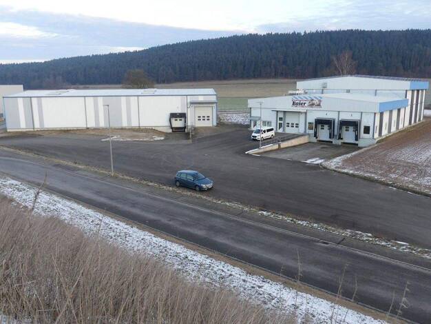 Lagerhalle zum Kauf provisionsfrei 2.220 m² Lagerfläche Am Heidweg 7 Pressath 92690