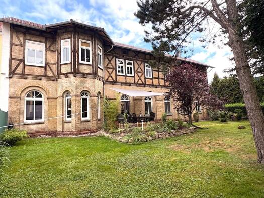 Mehrfamilienhaus zum Kauf 565.000 € 7 Zimmer 300 m² 2.591 m² Grundstück Eisenach 99817