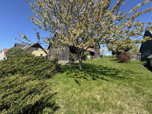 Einfamilienhaus zum Kauf 275.000 € 7,5 Zimmer 200 m² 2.783 m² Grundstück Großmotten 3542