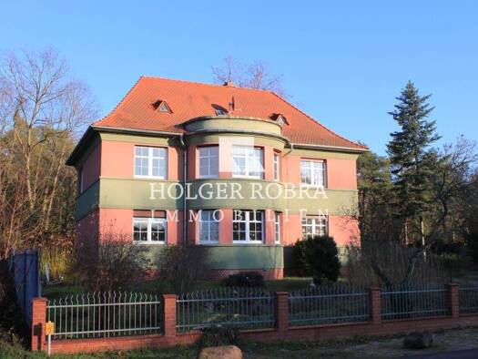 Wohnung zur Miete 720 € 4 Zimmer 120 m² Am Birkenhain 9 Arendsee 39619
