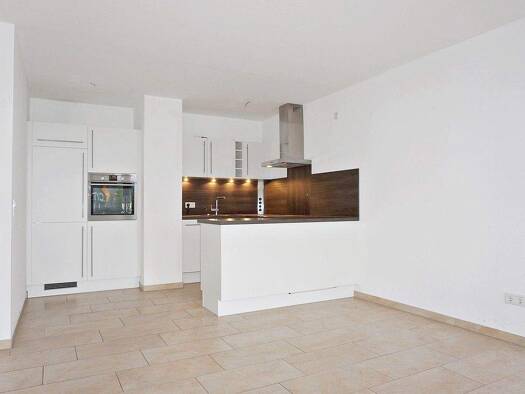 Wohnung zur Miete 795 € 3 Zimmer 72,2 m² 5. Geschoss frei ab 01.03.2026 Innenstadt Aschaffenburg 63739