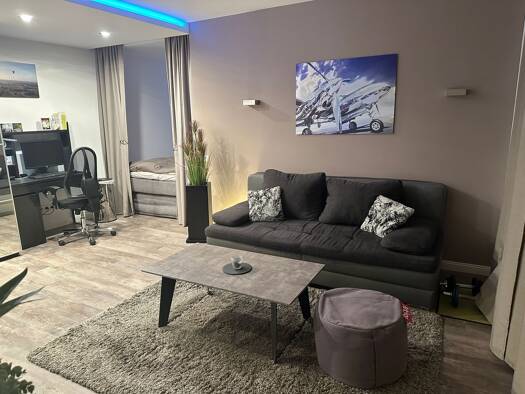 Wohnung zur Miete 700 € 1 Zimmer 38,5 m² Geschoss 1/10 frei ab sofort Bothfeld Hannover 30659