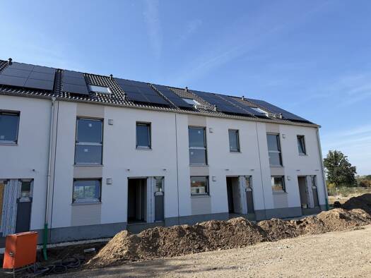 Reihenmittelhaus zur Miete - Erstbezug 1.550 € 5 Zimmer 128 m² 250 m² Grundstück frei ab 01.02.2027 Wunstorf Wunstorf 31515