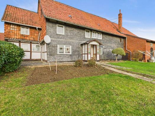 Bauernhaus zum Kauf 165.000 € 8 Zimmer 160 m² 2.669 m² Grundstück Almstedt 31079