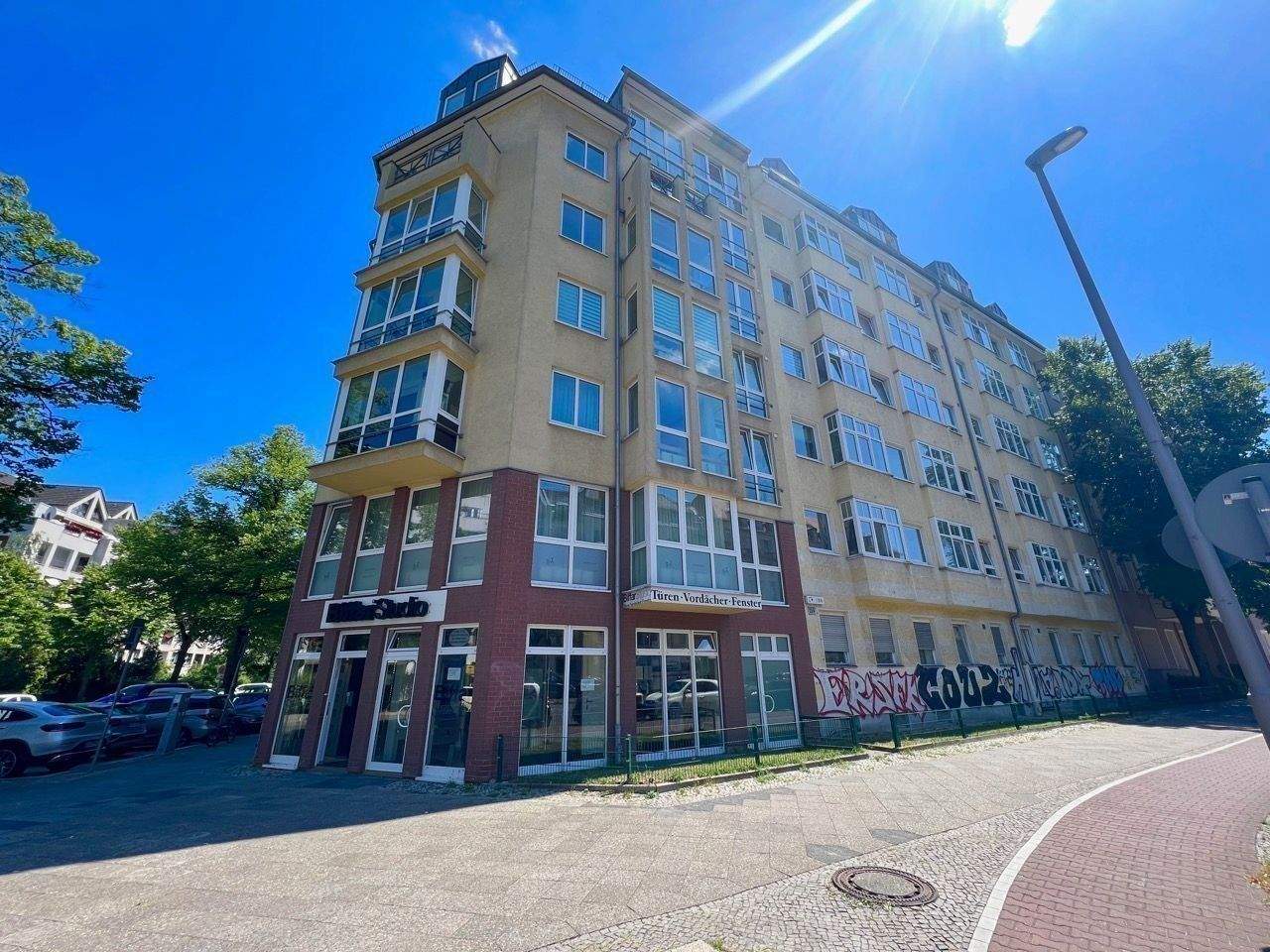 Property thumbnail 19