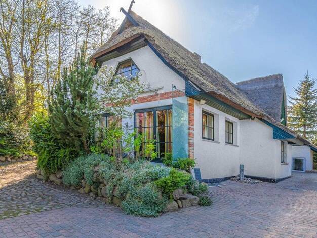 Haus zum Kauf provisionsfrei 418.000 € 5 Zimmer 150 m² 1.573 m² Grundstück Eggerstorf Zierow 23968