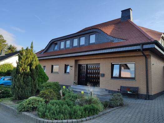 Wohnung zur Miete 1.100 € 3 Zimmer 141 m² Geschoss 1/2 frei ab 01.11.2025 Berg 53505