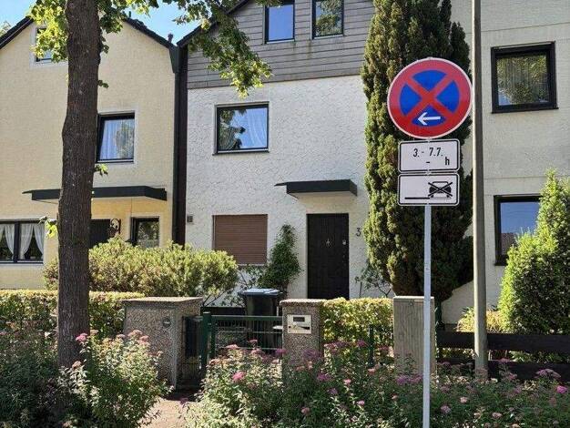 Reihenmittelhaus zum Kauf provisionsfrei 850.000 € 4 Zimmer 150 m² 250 m² Grundstück Karl-Valentin-Straße 3 Karlsfeld 85757