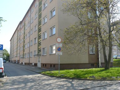 Wohnung zur Miete 201 € 2 Zimmer 41 m² 1. Geschoss frei ab sofort Hufelandstraße 19 Glauchau Glauchau 08371